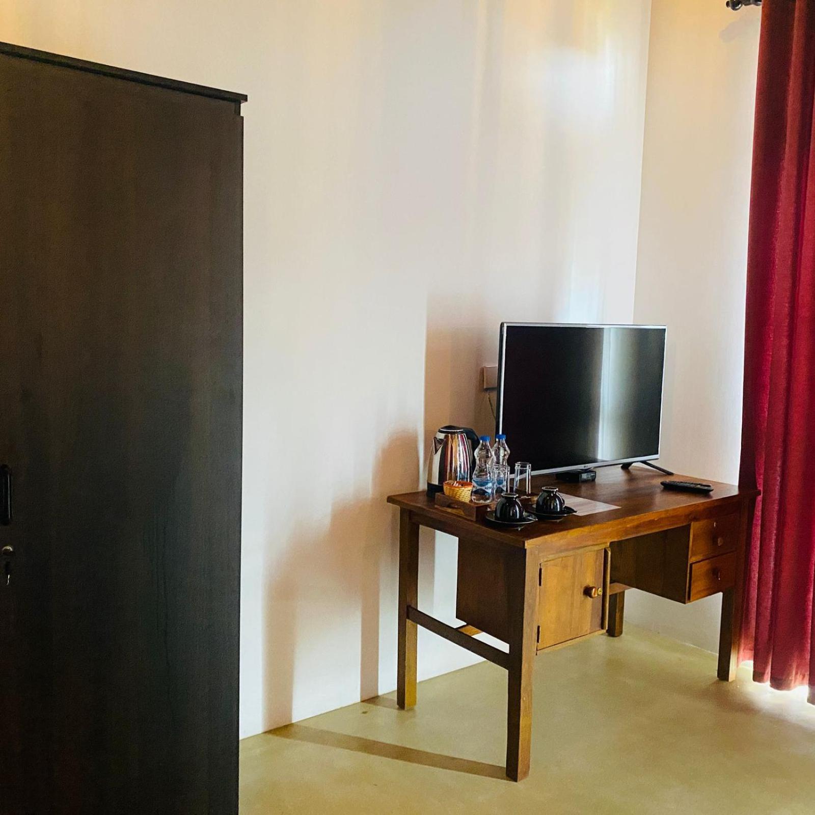 Shima Guni Beach Club Hotel Матара Номер фото
